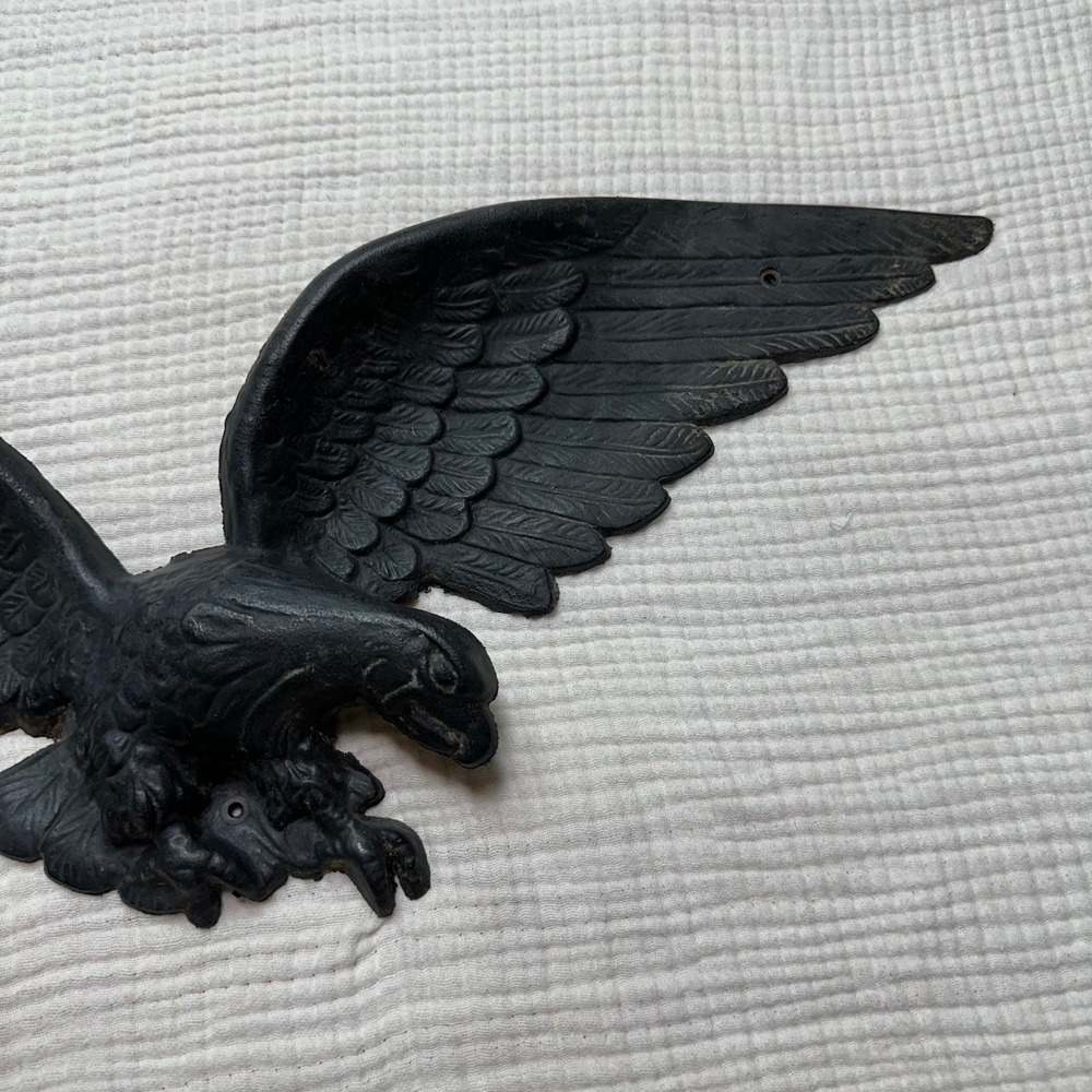 Federal eagle patriotic Americana wall hanging art vintage molded plastic plaque - Picture 3 of 15